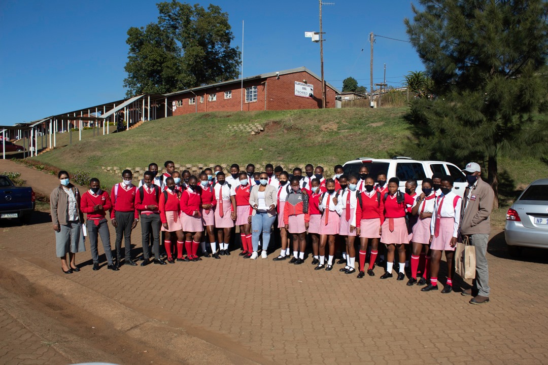 Willowfontein School with membes of the KZN Museum team